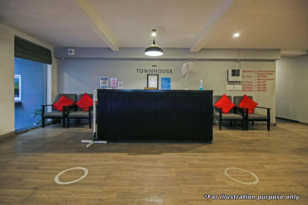 Oyo 79667 Townhouse Sunbrite Hotel Gurgaon